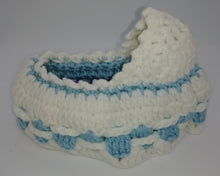 Load image into Gallery viewer, Little Girl's Bassinette Purse With Doll