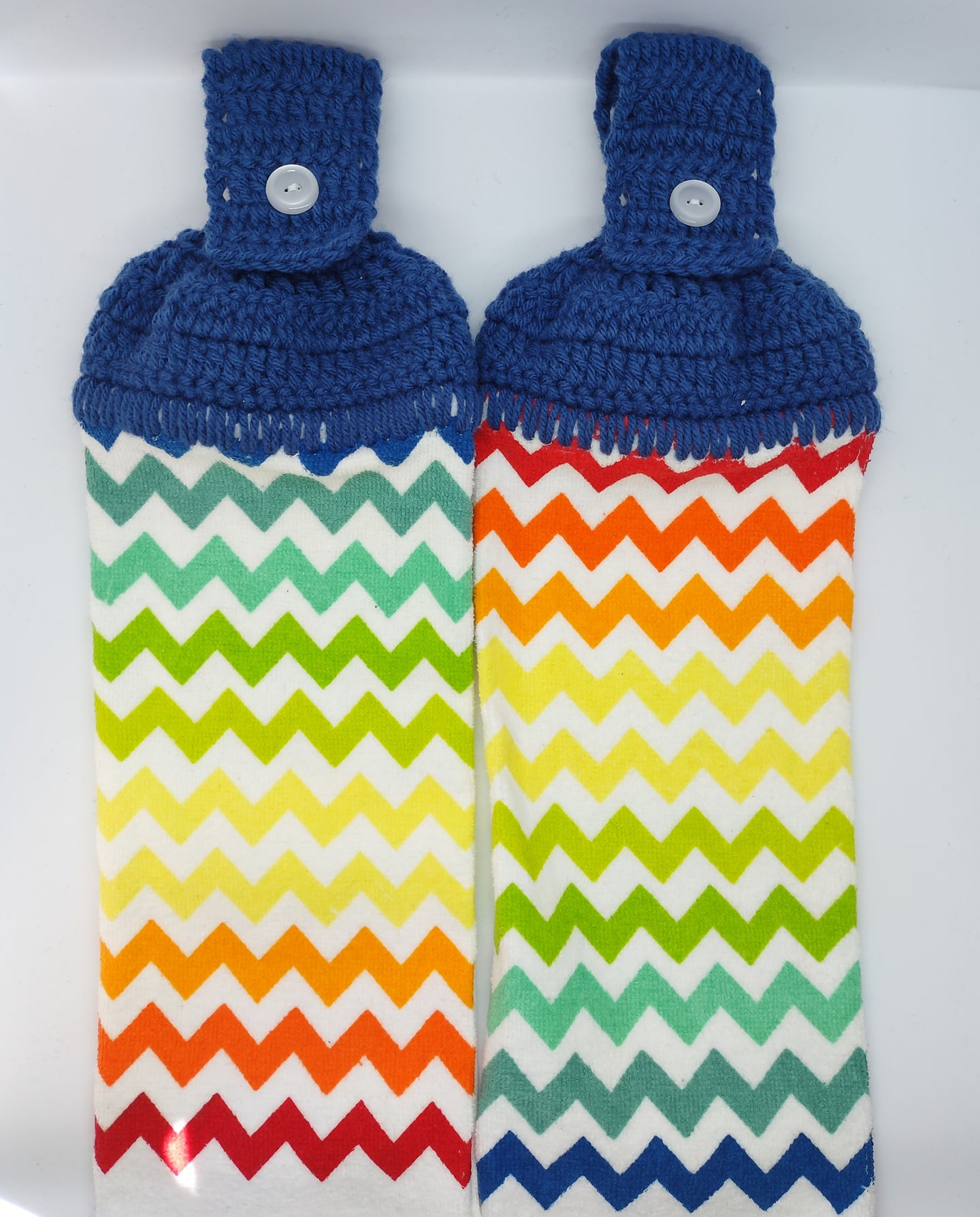 Rainbow Chevrons Zig Zag Hanging Kitchen Towel Set