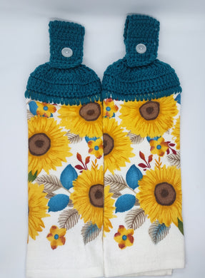 Big Bold Beautiful Sunflowers Hanging Kitchen Towel Set