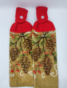 Christmas Pinecones Hanging Kitchen Towel Set