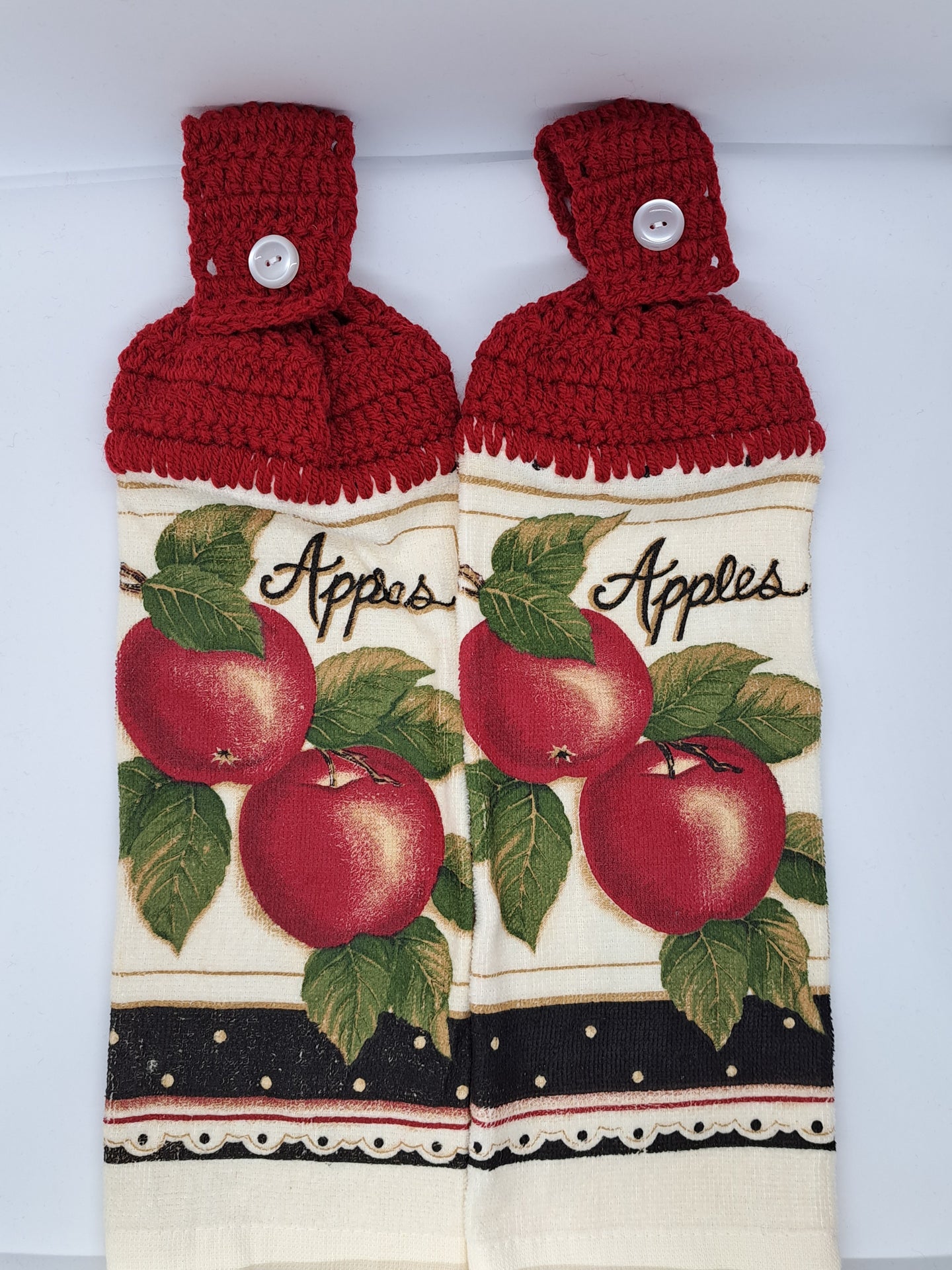 Fancy Apples Hanging Kitchen Towel Set
