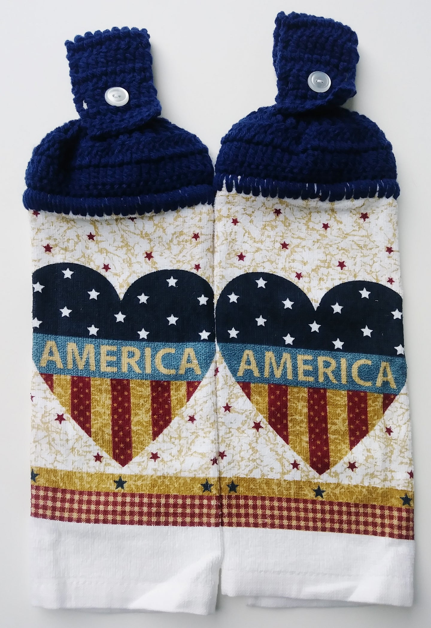 Americana Patriotic Heart Flag Hanging Kitchen Towel Set