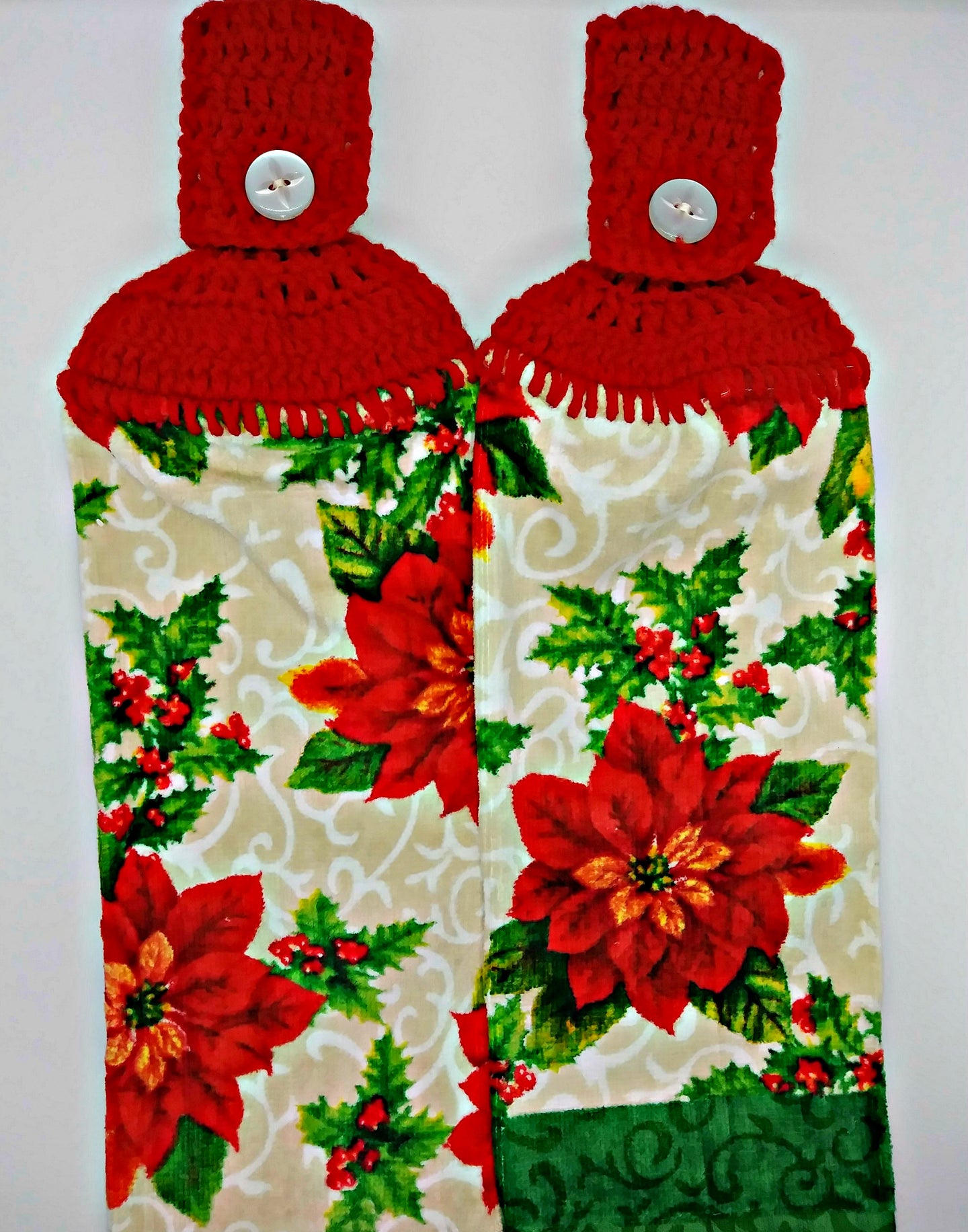 Poinsettia Christmas Hanging Kitchen Towel Set