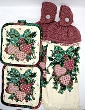 Load image into Gallery viewer, Festive Christmas Hearts Bouquet Deluxe Hanging Kitchen Towel Set &amp; Potholders