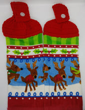 Load image into Gallery viewer, Christmas Reindeer Deluxe Hanging Kitchen Towel Set &amp; Potholders