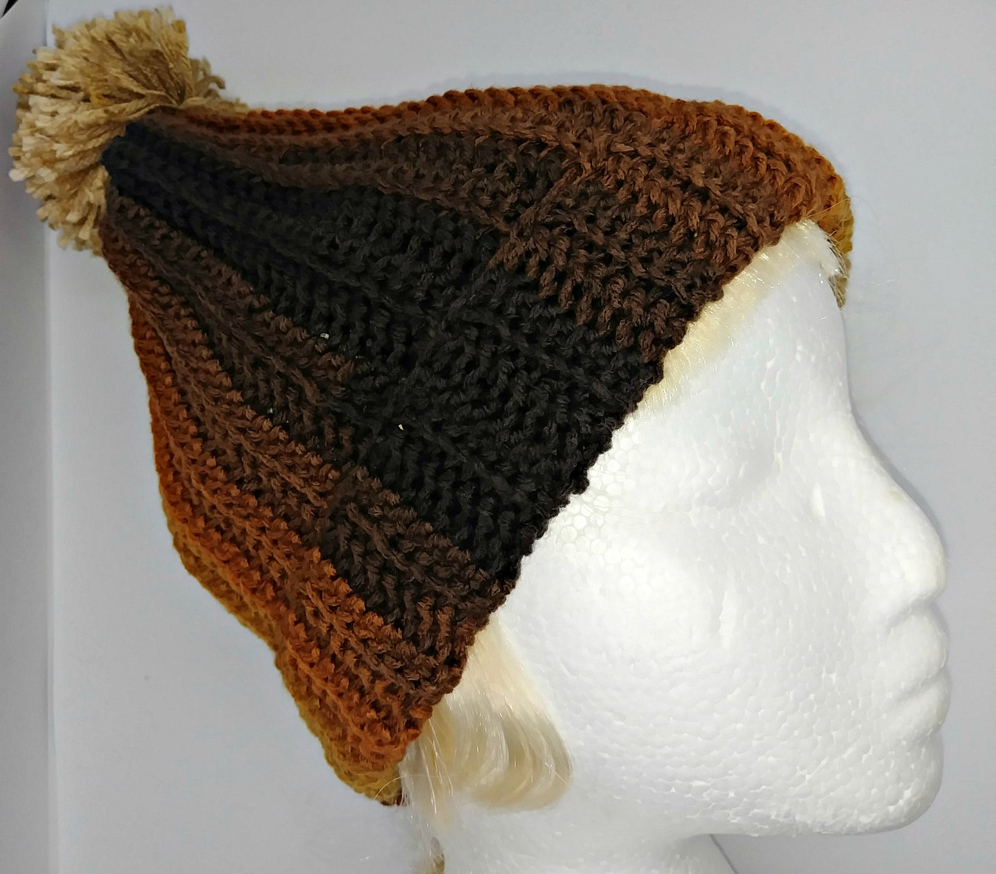 Latte Browns Pompom Basic Winter Hat Unisex