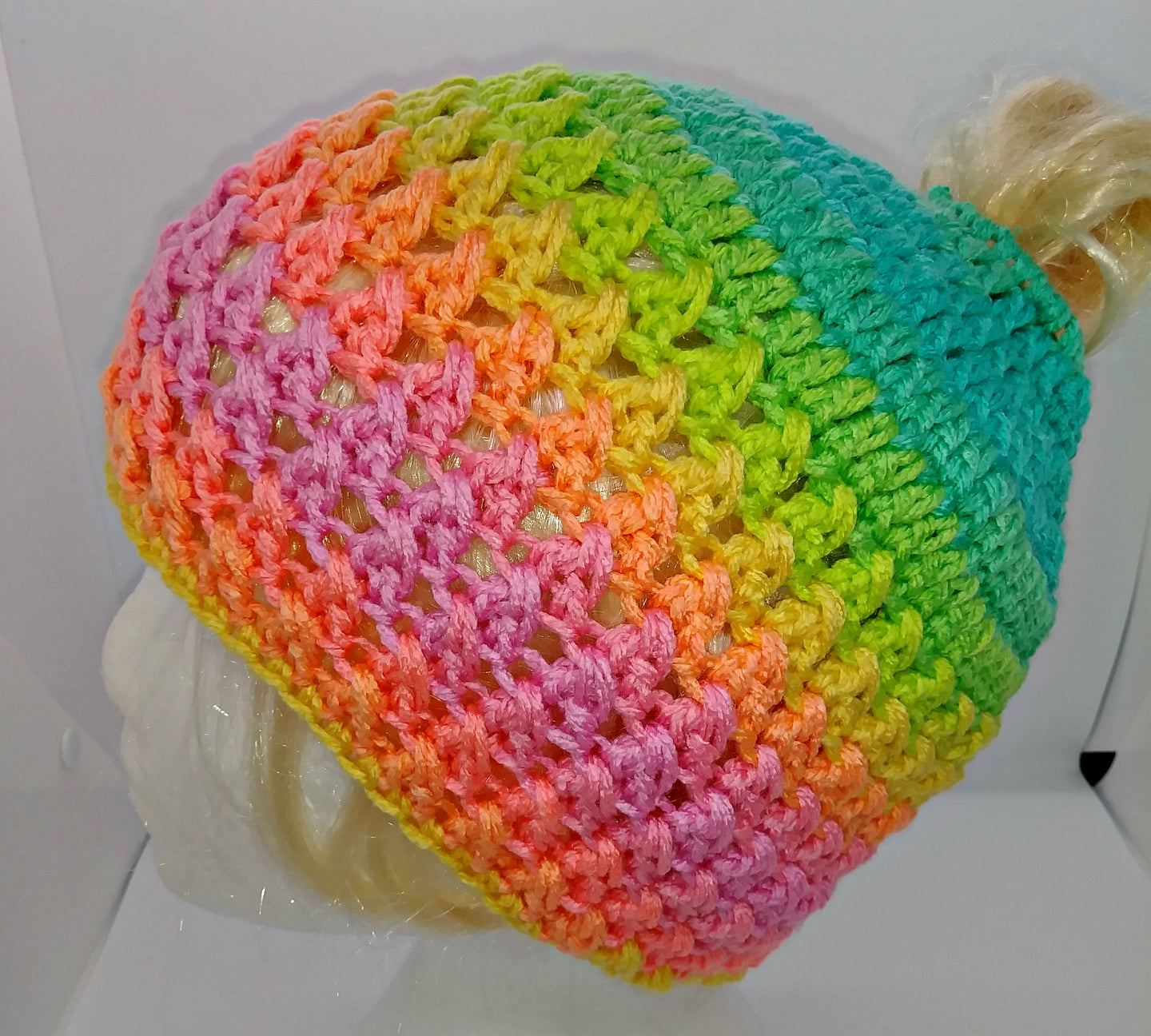 Teen Ladies Messy Bun Hat Retro Stripe