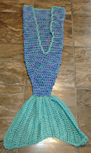 Load image into Gallery viewer, Ocean Girl&#39;s Mermaid Tail Snuggler Blanket