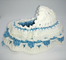 Load image into Gallery viewer, Little Girl&#39;s Bassinette Purse With Doll