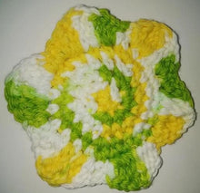 Load image into Gallery viewer, Flower Kitchen Durable Dish Pot Scrubbies 4&quot; x 4&quot; Yellow Lime Green White