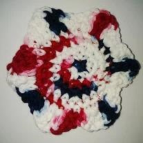 Load image into Gallery viewer, Flower Kitchen Durable Dish  Pot Scrubbies 4&quot; x 4&quot; Red White Navy Faded Glory